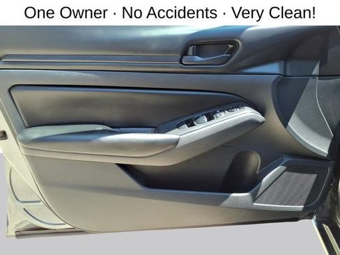 Used 2023 Nissan Altima 2.5 S FWD image 10