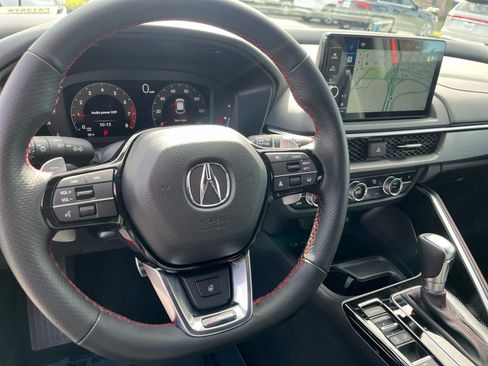Used 2025 Acura ADX A-Spec image 25