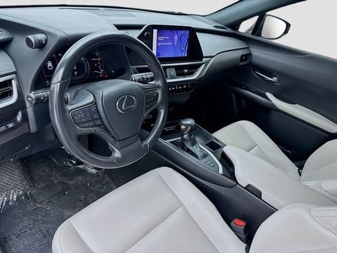 Used 2023 Lexus UX 250h FWD w/ Accessory Package (Z1) image 7