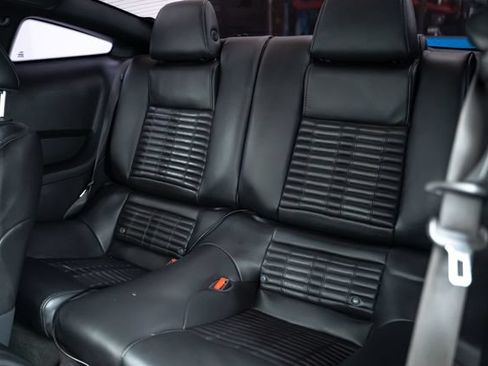 Used 2011 Ford Mustang Shelby GT500 w/ SVT Performance Pkg RWD image 22