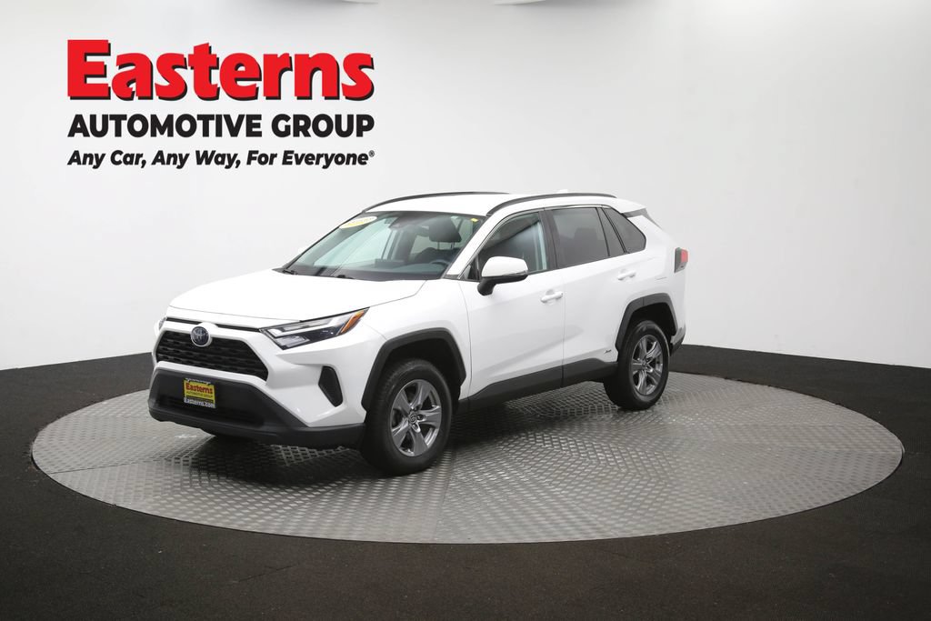 Used 2022 Toyota RAV4 XLE AWD/4WD image 56