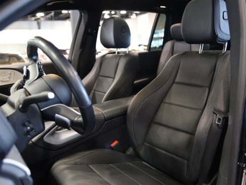 Used 2024 Mercedes-Benz GLS 450 4MATIC image 18