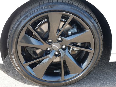 Used 2023 Genesis G70 2.0T w/ Sport Prestige Package image 15