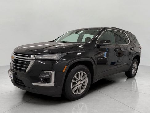 Used 2023 Chevrolet Traverse LT AWD/4WD image 12