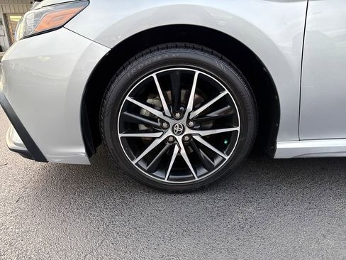 Used 2021 Toyota Camry SE image 29