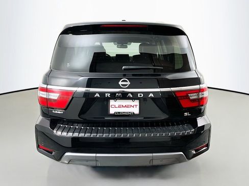 Used 2024 Nissan Armada SL w/ Captain's Chairs Package AWD/4WD image 8