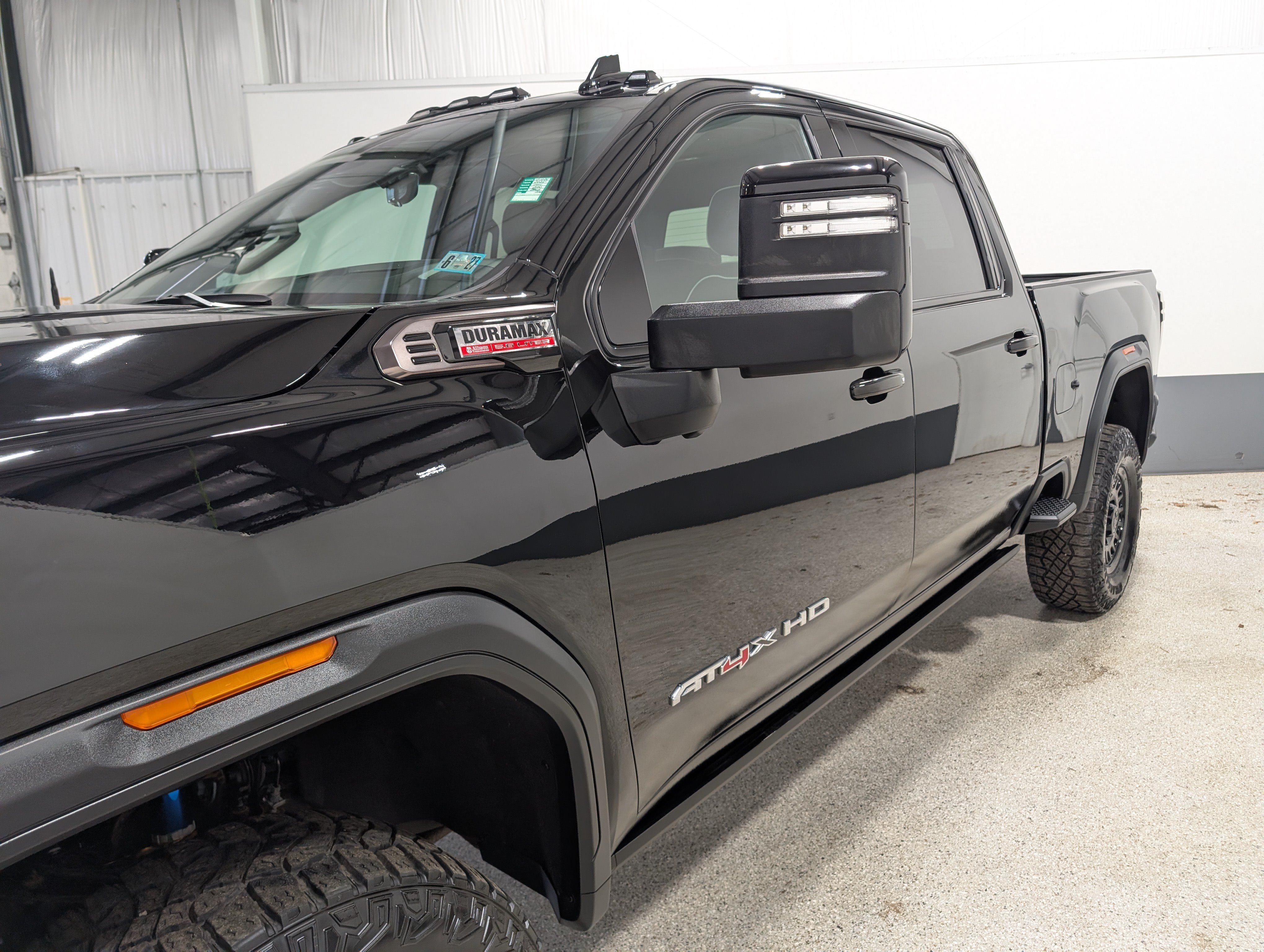 Used 2025 GMC Sierra 2500 AT4X w/ AT4X AEV Edition AWD/4WD image 7
