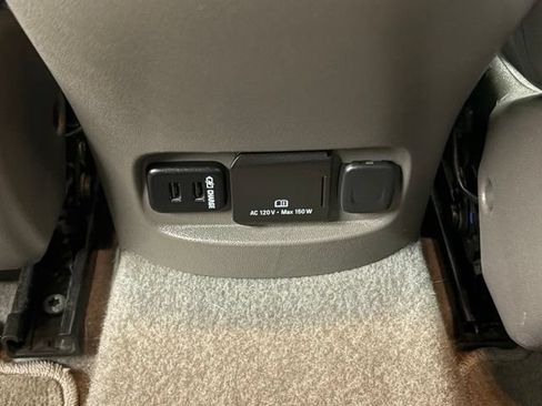 Used 2016 Chevrolet Malibu LT FWD image 9