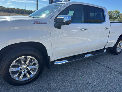 Used 2019 Chevrolet Silverado 1500 LTZ w/ LTZ Premium Package image 7