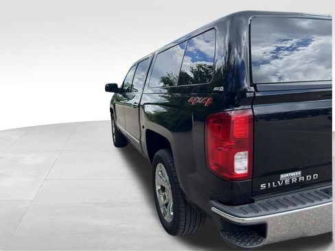 Used 2018 Chevrolet Silverado 1500 LTZ w/ Sport Package AWD/4WD image 8