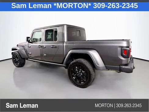 Used 2024 Jeep Gladiator Sport image 5