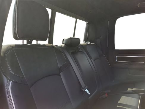Used 2025 RAM 3500 Laramie AWD/4WD image 34
