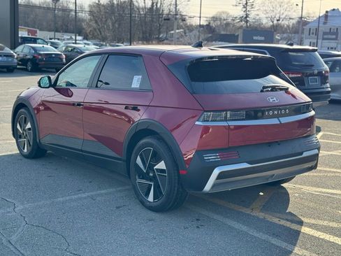 New 2026 Hyundai Ioniq 5 SEL image 3