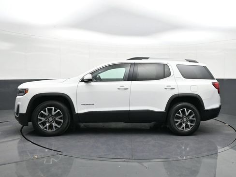 Certified 2023 GMC Acadia SLE w/ Driver Convenience Package AWD/4WD image 2