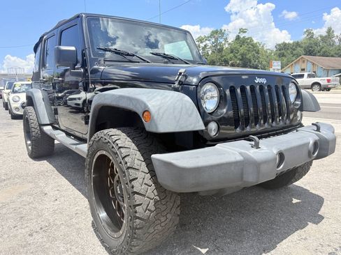 Used 2015 Jeep Wrangler Unlimited Sport w/ Quick Order Package 24S AWD/4WD image 4