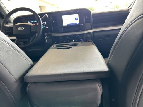 Used 2024 Ford F350 XL w/ FX4 Off-Road Package AWD/4WD image 30