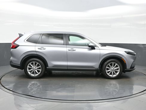 Used 2023 Honda CR-V EX-L image 10