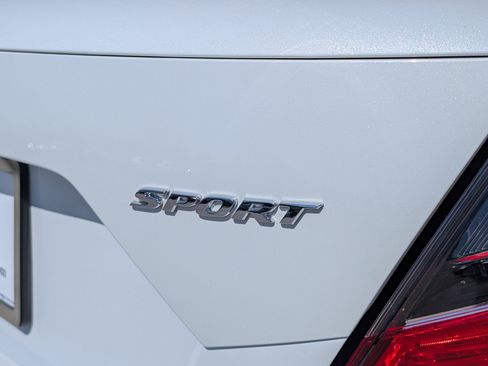 Used 2020 Honda Civic Sport image 25