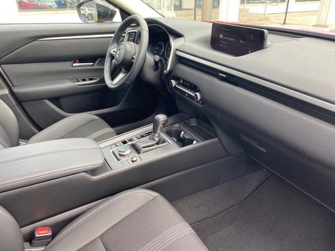Certified 2025 MAZDA CX-50 AWD 2.5 S w/ Premium Package image 9