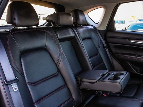 Used 2023 MAZDA CX-5 Carbon Edition image 39