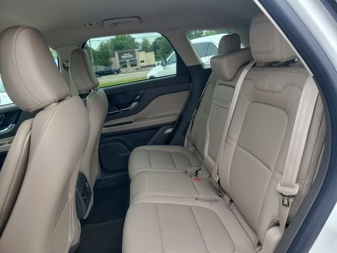 Used 2023 Lincoln Corsair AWD w/ Equipment Group 101A image 27