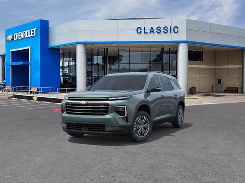 New 2027 Chevrolet Traverse LT FWD image 8