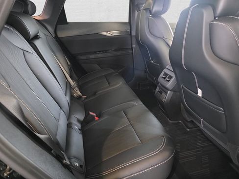 New 2026 Cadillac Optiq Luxury 2 image 11