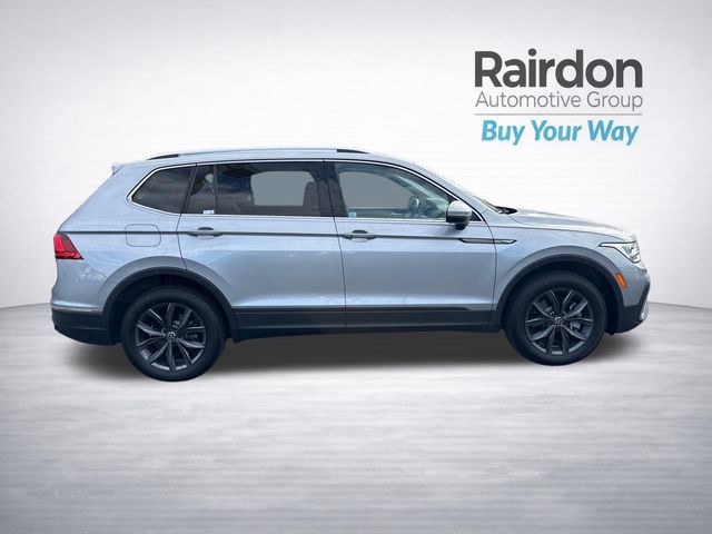Used 2022 Volkswagen Tiguan SE AWD/4WD image 8