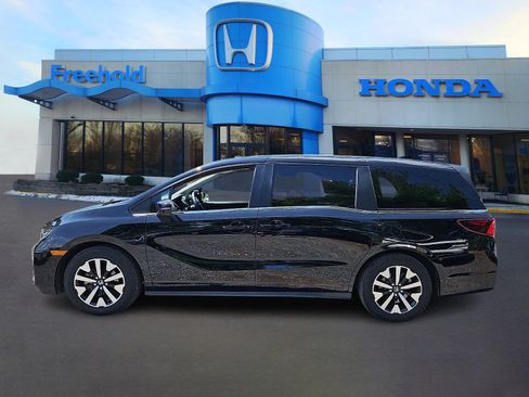Used 2026 Honda Odyssey EX-L image 4