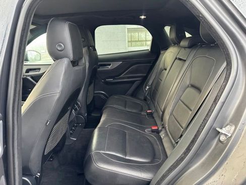 Used 2019 Jaguar F-PACE S AWD/4WD image 18