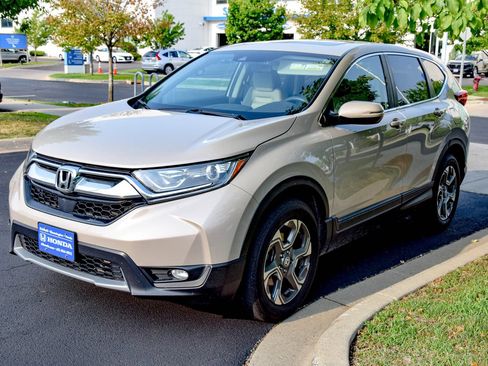 Used 2018 Honda CR-V EX image 1