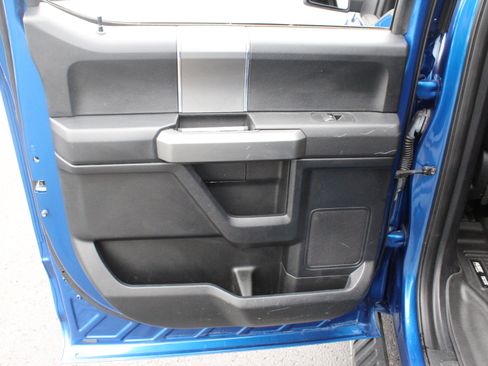 Used 2017 Ford F150 XLT w/ Equipment Group 302A Luxury AWD/4WD image 27