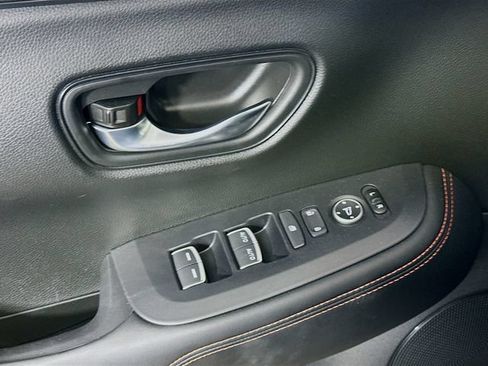 Certified 2025 Honda HR-V Sport image 20