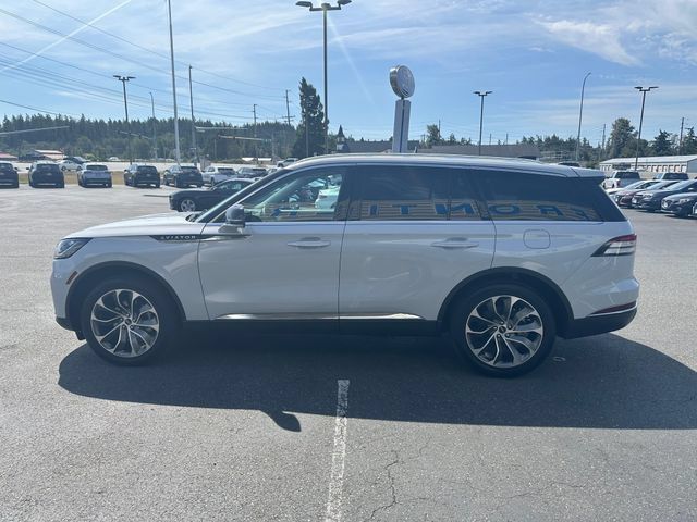 Used 2025 Lincoln Aviator Reserve AWD/4WD image 5