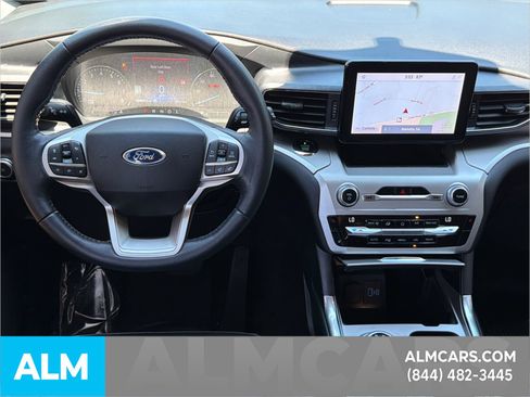 Used 2021 Ford Explorer XLT RWD image 29