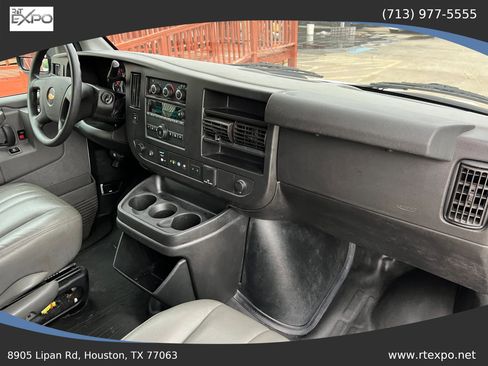 Used 2021 Chevrolet Express 2500 w/ Driver Convenience Package RWD image 45