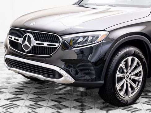 New 2025 Mercedes-Benz GLC 300 4MATIC image 35