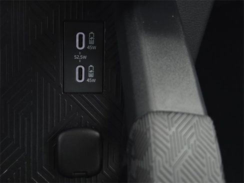 Certified 2024 Toyota Tacoma Limited w/ Limited Package (LT) image 27