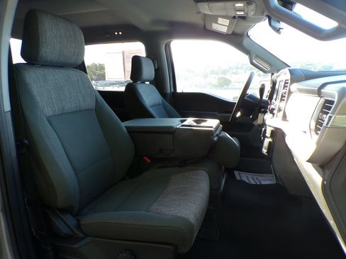 Used 2023 Ford F150 XLT AWD/4WD image 15