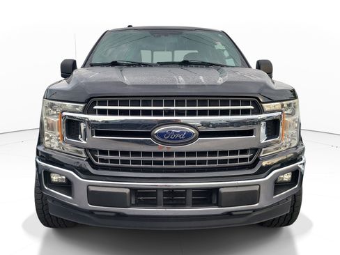Used 2018 Ford F150 XLT w/ Equipment Group 302A Luxury RWD image 2
