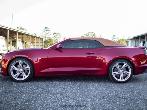 Used 2021 Chevrolet Camaro SS image 15