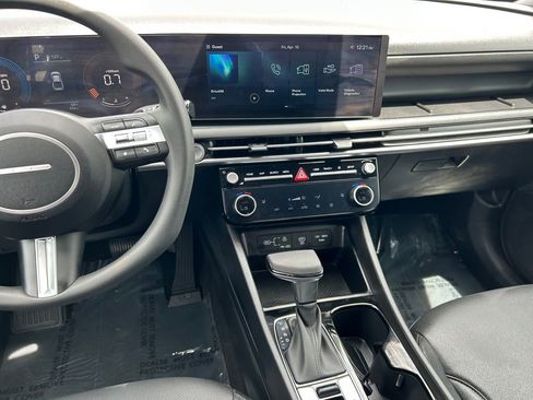 Used 2025 Hyundai Santa Cruz SEL image 16