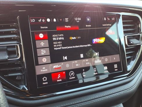 Used 2022 Dodge Durango GT image 26