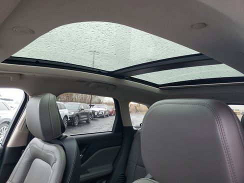 New 2026 Lincoln Corsair Grand Touring image 10