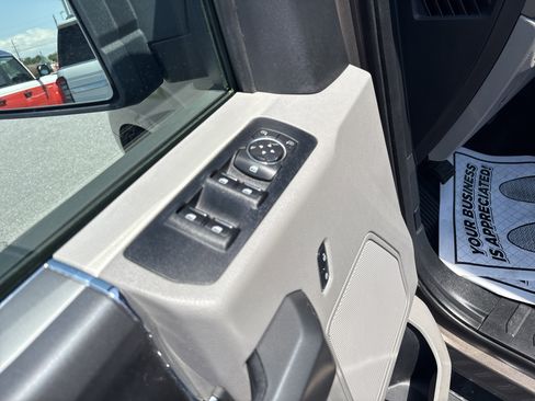 Used 2016 Ford F150 XLT w/ Equipment Group 301A Mid AWD/4WD image 23