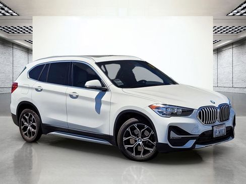 Used 2020 BMW X1 xDrive28i w/ Convenience Package AWD/4WD image 2