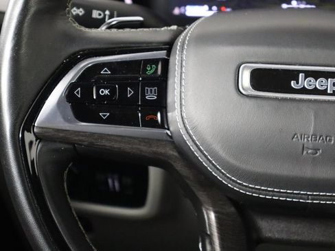 Used 2023 Jeep Grand Cherokee Overland w/ Adv Protech Group III AWD/4WD image 8