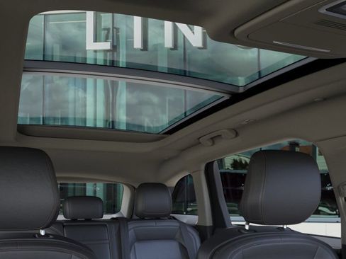 New 2026 Lincoln Nautilus Premier w/ Equipment Group 102A AWD/4WD image 22