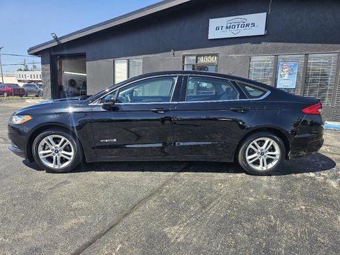 Used 2018 Ford Fusion S FWD image 8