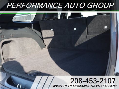 Used 2019 Jeep Grand Cherokee Limited w/ Luxury Group II image 4